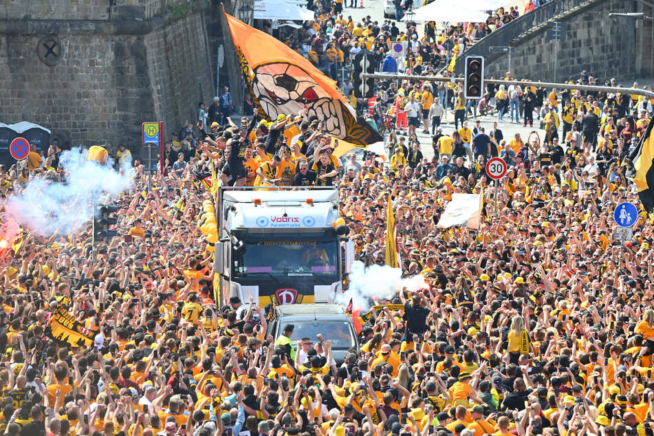 Wo Dynamo Dresden ist, da sind auch immer zahlreiche Fans.