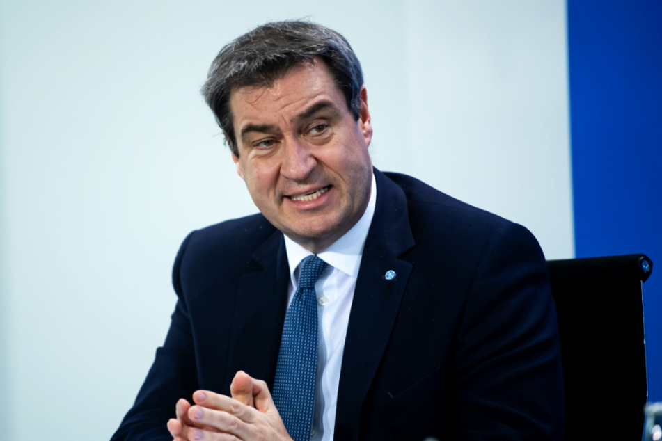 Die Bundesliga muss laut Bayerns Ministerpräsident Markus Söder (CSU) maximale Hygiene-Forderungen erfüllen.