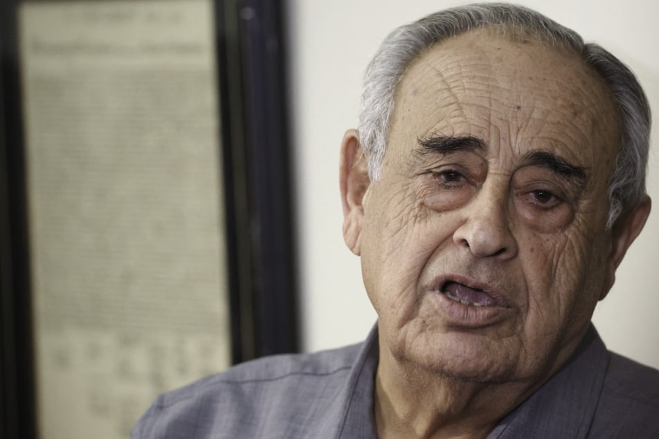Elderly US citizen launches huge damages claim over violent Los Angeles ICE arrest