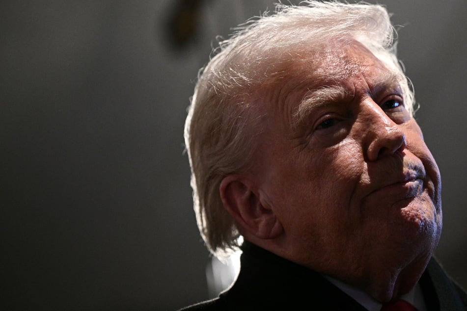 White House responds after Trump's "psychological state" is questioned in shock report