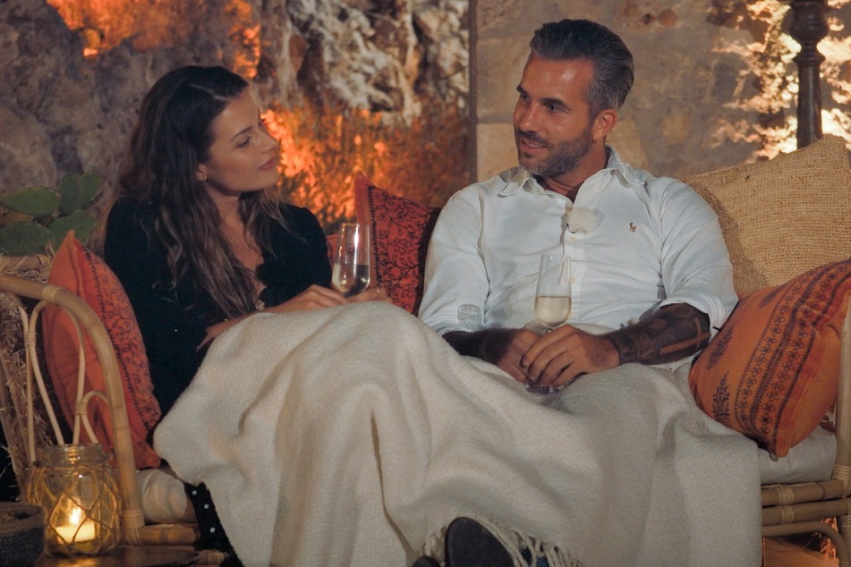 Max (31) darf ein intimes Einzeldate mit "Bachelorette" Maxime (26) verbringen.