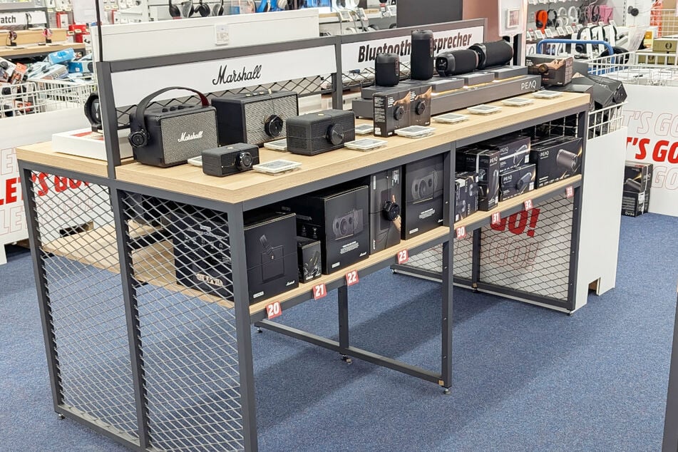 Aus Saturn wurde MediaMarkt: Zum Start gibt's viele Sonderangebote.