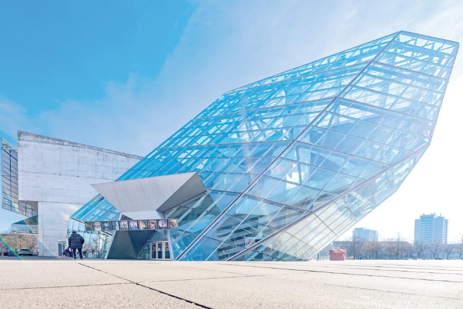 In rund zwei Wochen soll es im Kristallpalast nochmal ein großes Opening geben.