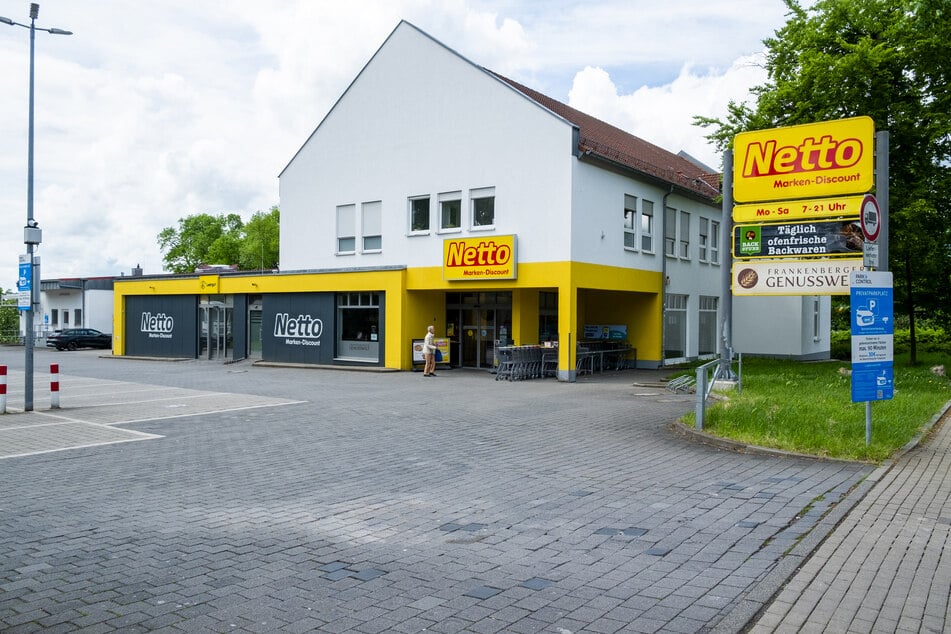 Chemnitz: Chemnitzer Netto-Filialen wollen Geld fürs Feierabend-Parken