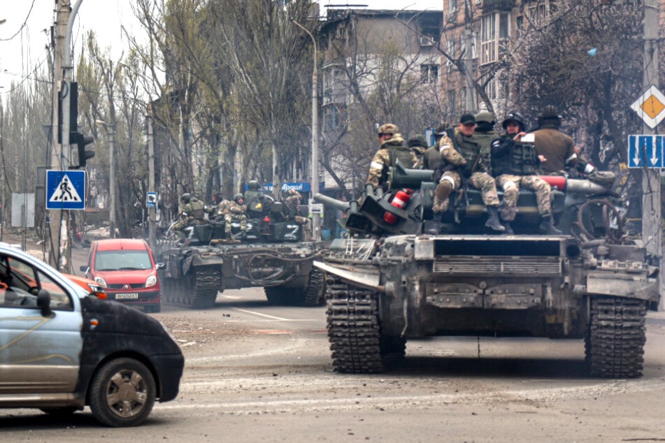 Ukraine-Krieg, Tag 62: Russland meldet Zerstörung von Munitionsdepots