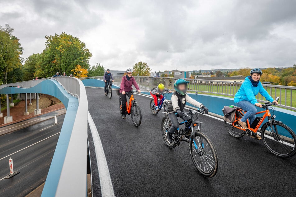 Ab Montag wird der neue Premiumradweg erweitert.
