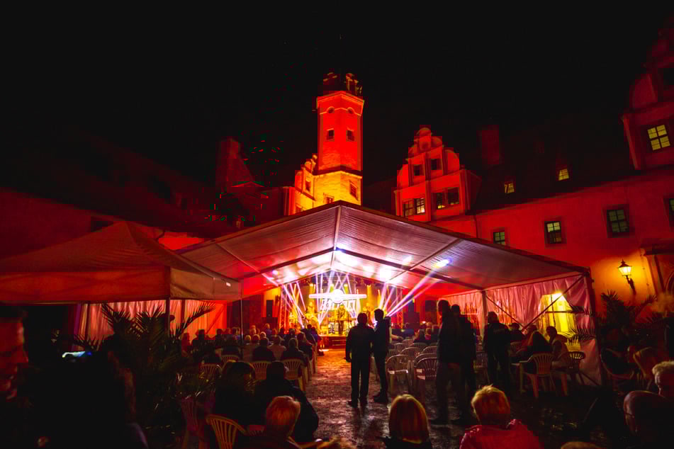 In der Tourismusregion Zwickau verspricht die 25. Nacht der Schlösser spannende Erlebnisse für die ganze Familie.