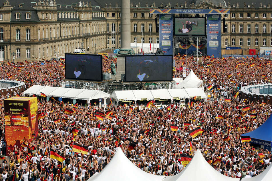 Wie bei der WM im Jahr 2006 lockt auch die EM Hunderttausende Fans nach Stuttgart.