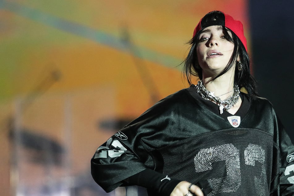 Billie Eilish thrills fans with an acoustic set after rained-out concert in Mexico