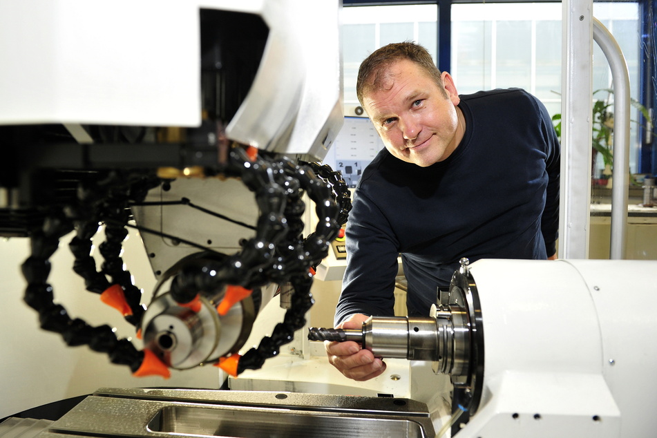 Kolja Trautvetter (50) hat sich für seine Auer Firma Hochleistungsfräser patentieren lassen.