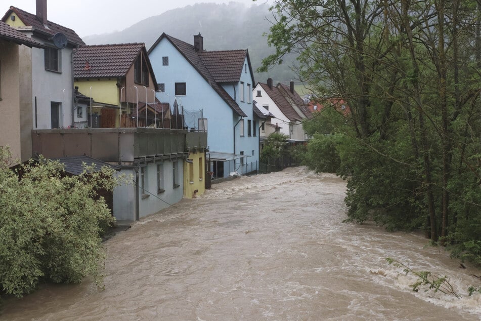 Neben Bayern ist auch der Südwesten des Landes von Wassermassen heimgesucht worden.