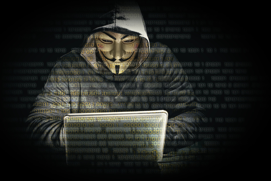 Anonymus kritisiert die Polizei von Minneapolis scharf.
