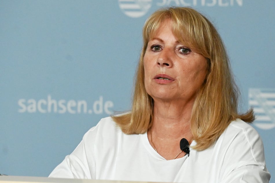 Petra Köpping (SPD, 64) fürchtet um das Wohl der Patienten.