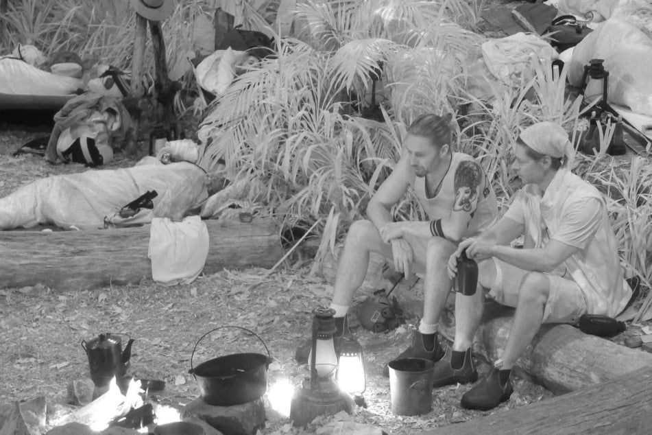 Gil Ofarim (43, l.) und Stephen Dürr (51) schieben Nachtwache.