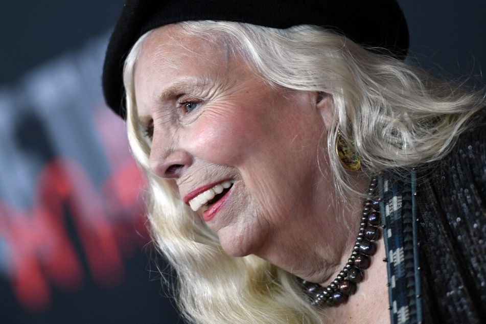 Canadian-American music icon Joni Mitchell is set to perform for a live crowd for the first time in two decades!