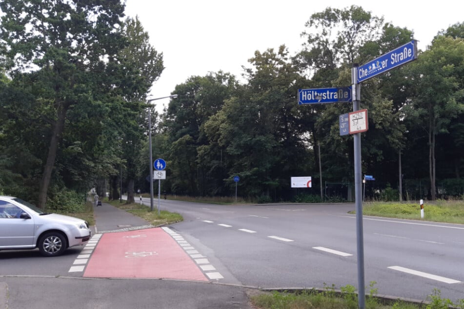 An dieser Kreuzung geschah der Unfall, bei dem ein 56-Jähriger schwer verletzt worden ist. (Archivbild)