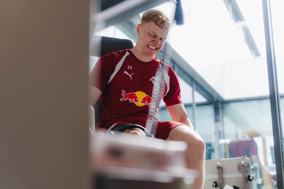 Nicolas Seiwald (25) ist einer der WM-Fahrer, der am Montag zu RB Leipzig zurückgekehrt ist und die obligatorischen Tests absolvieren musste.
