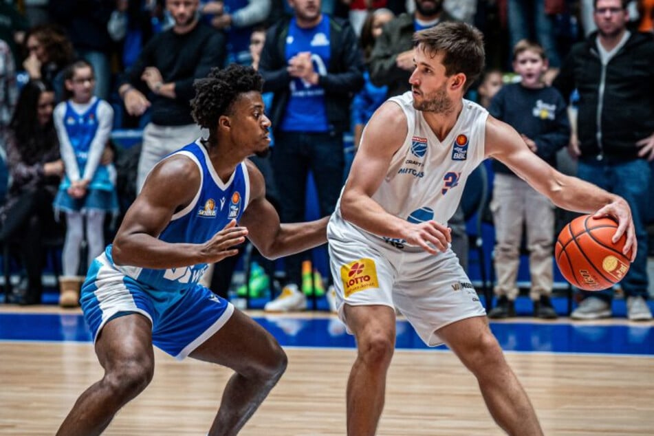 Die durchschnittliche Zuschauerzahl bei den bisher 17 Begegnungen in Leipzig betrug 4.757. Beim kommenden Spiel ist sogar Platz für 7.000 Zuschauer.