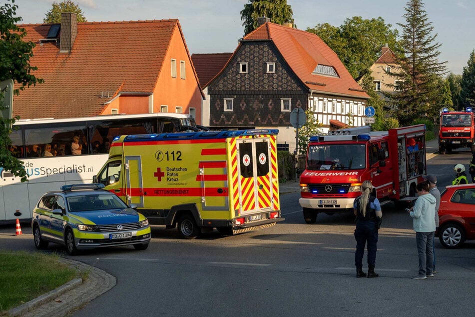 Unfall an "Hirschkreuzung": Polo und Citroën fahren ineinander - Eine Person verletzt