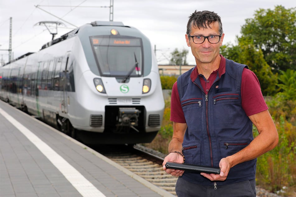 Als Triebfahrzeugführer/Lokführer (m/w/d) bringst Du Fahrgäste sicher und pünktlich von A nach B.