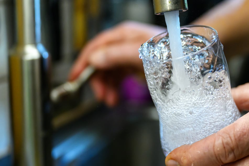 Trinkwasser in Würzburg verseucht: Diese Vorsichtsmaßnahmen sind zu beachten
