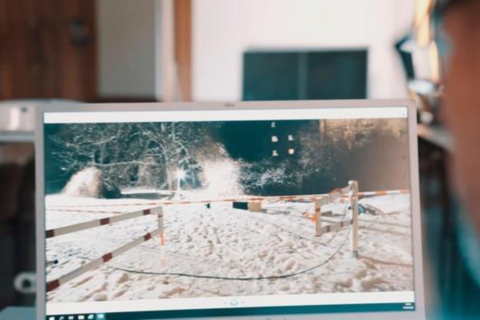 Die Leiche lag schneebedeckt in einem Neuköllner Park.