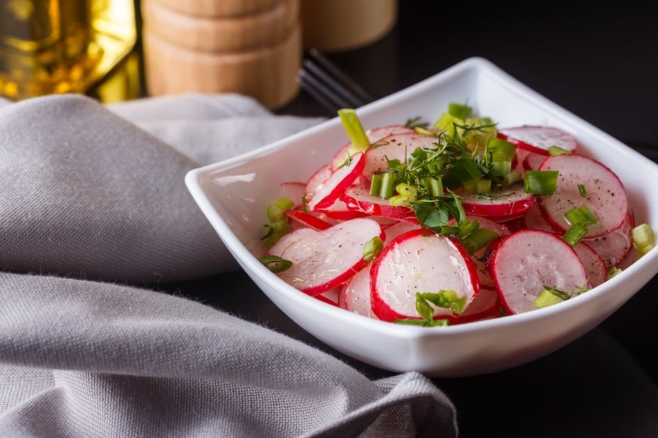 Radieschensalat: Schnelles Rezept für den leichten Salat