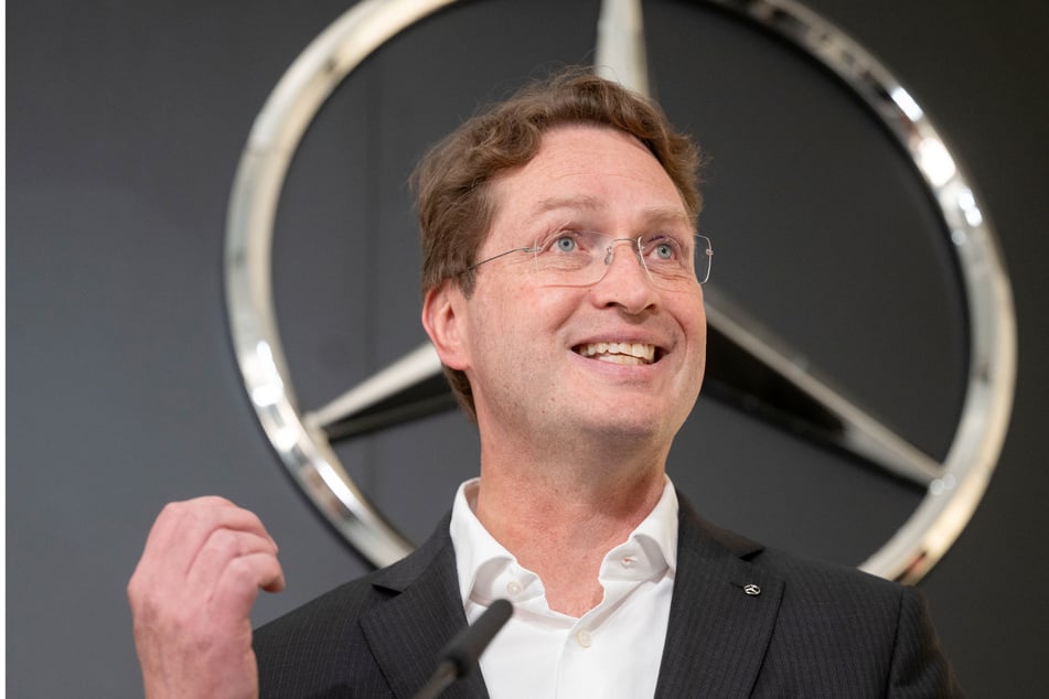 Im Jahr 1993 kam Ola Källenius (54) nach Deutschland, um seinen ersten Arbeitstag bei Mercedes-Benz anzutreten.