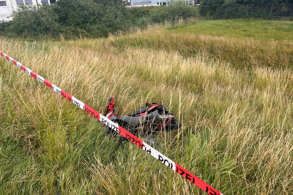 Der Rollerfahrer musste noch vor Ort reanimiert werden.