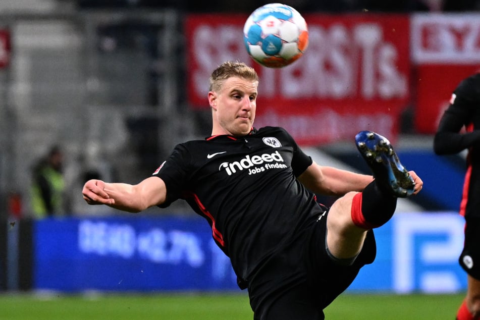 138 Mal stand Martin Hinteregger (32) für Eintracht Frankfurt auf dem Platz, bevor er seine Karriere überraschend im Sommer 2022 beendete.