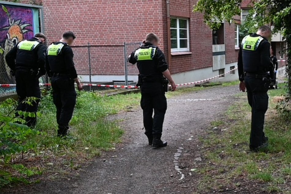Plötzliches lautes Knallen: Mögliche Schüsse vor Drogenberatung?