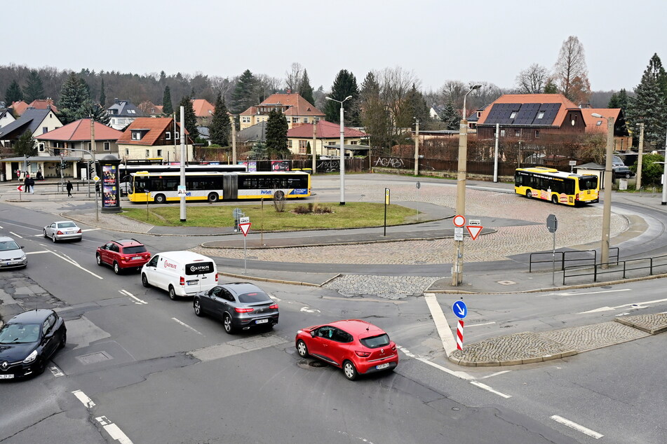 Unübersichtlicher Verkehrsknoten im Norden: Endlich wurde ein großer Schritt für die Umgestaltung des Ullersdorfer Platzes in Bühlau gemacht.