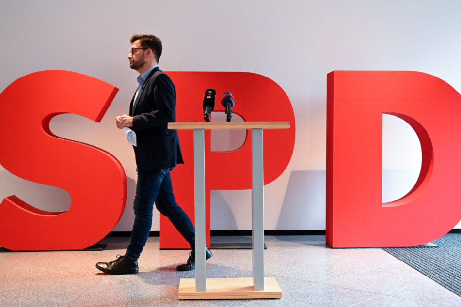 Am Donnerstag wurde dem 54-Jährigen alles zu viel - er schmiss als SPD-Landesvorsitzender in NRW hin.