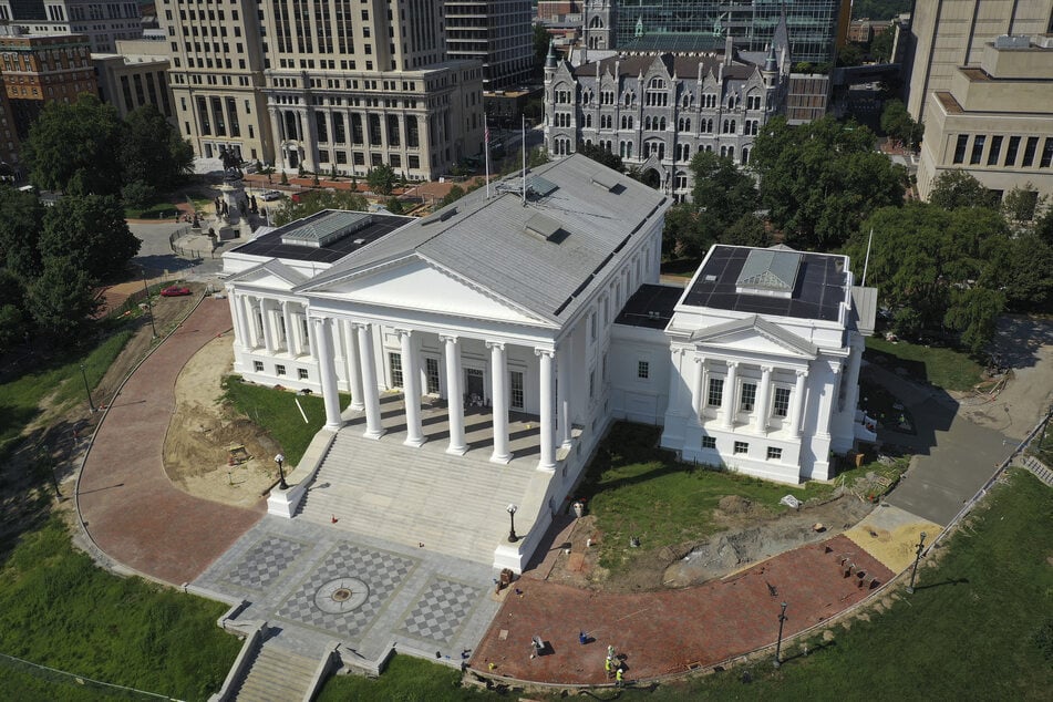 Voters in Virginia approved a ballot measure that will redraw the state's electoral map, potentially handing Democrats more congressional seats.