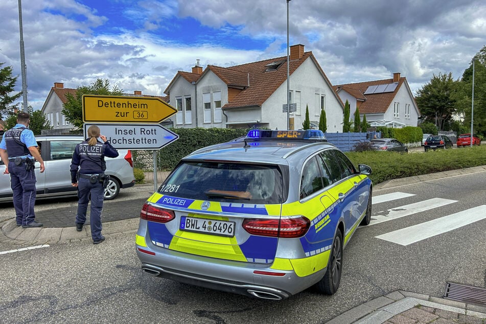 In der Gemeinde Linkenheim-Hochstetten kam es am Samstagmittag zu einem tödlichen Verkehrsunfall.