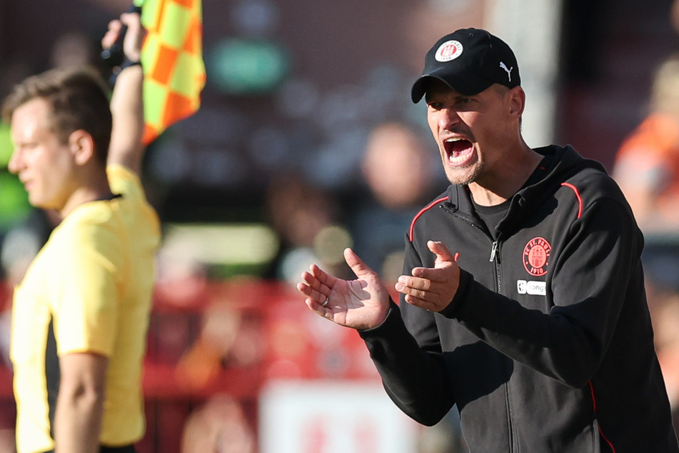 Trainer Alexander Blessin (51) weiß um die Bedeutung der Partie.