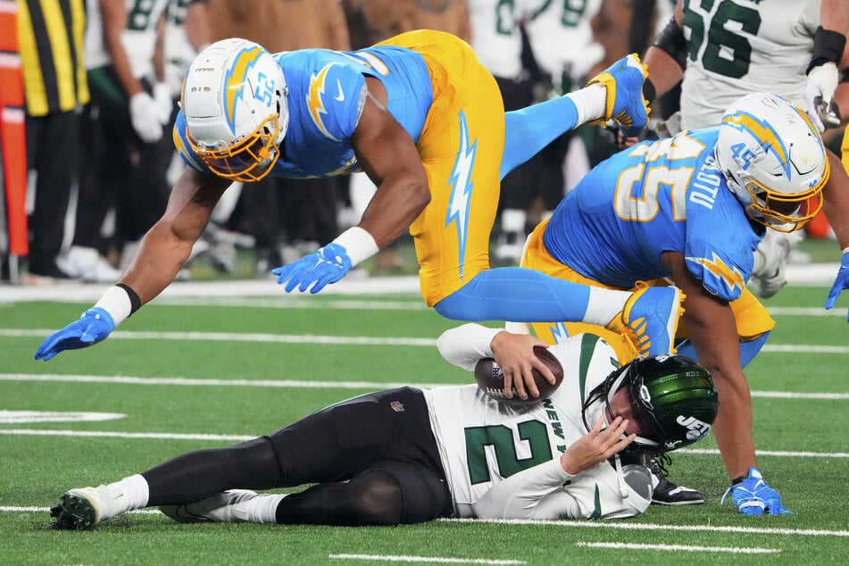 Chargers trample all over Jets in nightmare game for Zach Wilson