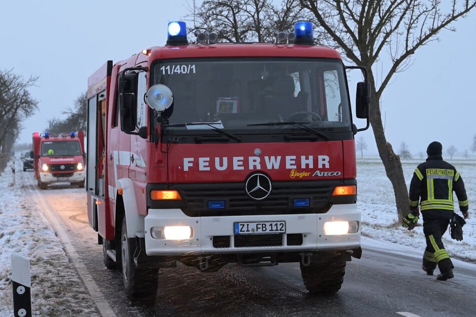 Die Kameraden der Feuerwehr sicherten die Unfallstelle ab.