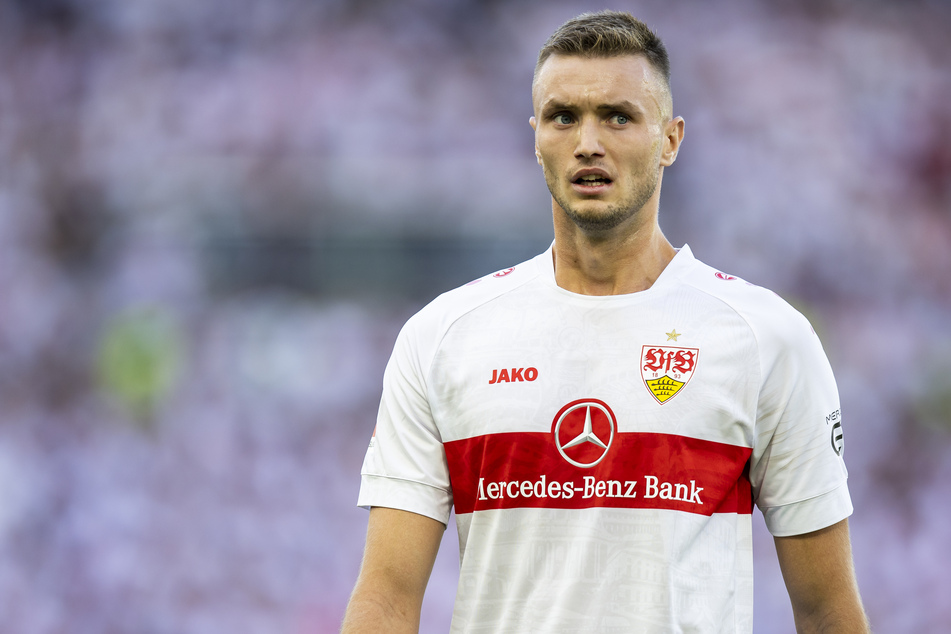 Sasa Kalajdzic (26), der schon für den VfB Stuttgart aktiv war und zuletzt für die Wolverhampton Wanderers kickte, wurde nun von Eintracht Frankfurt verpflichtet.