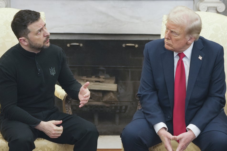 Selenskyj befürchtet, dass Donald Trump (79, r.) Russland Gebiete überlässt, die Kiew strikt ablehnt.