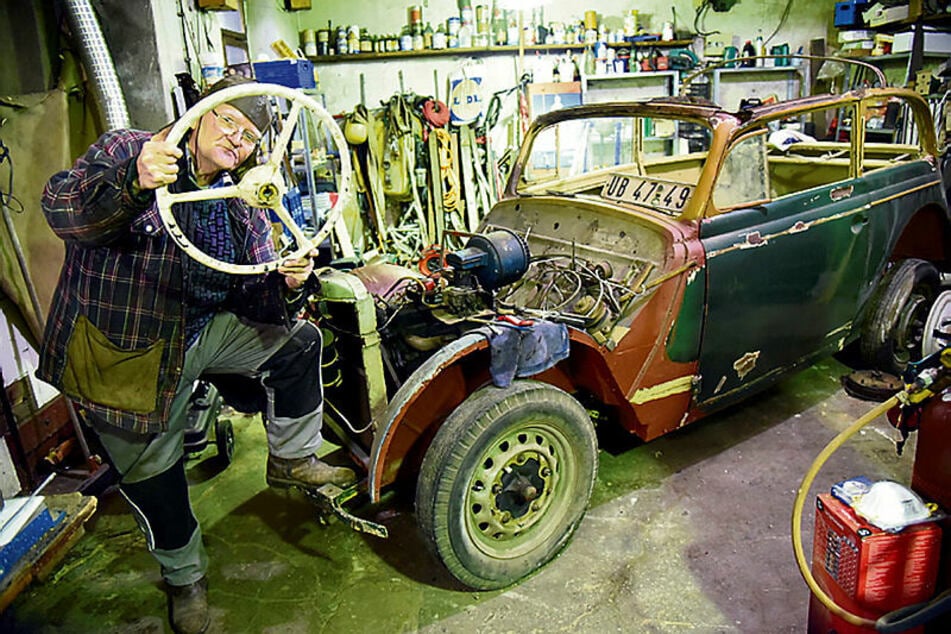 Opel Olympia Cabrio Von 1938 Wie Ein Sachsischer Rentner Seiner Alten Liebe Neues Leben Einhaucht 24