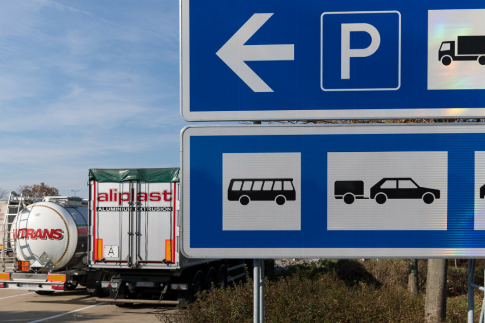 Der Parkplatz "Rabensteiner Wald" an der A4 wird saniert. (Symbolbild)