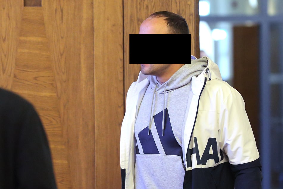 Kurze Zündschnur: Felix Z. (36) schlug im Suff wild um sich.