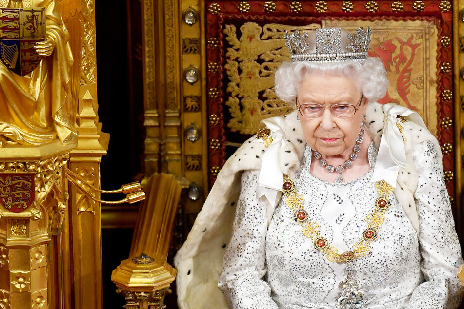 Queen Elizabeth II. (95) hat Corona.