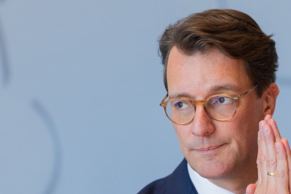 Hendrik Wüst könnte vom satten Gewinn seines Schwiegervaters vielleicht profitieren.