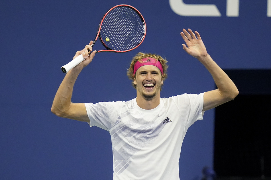 Tennis-Profi Alexander Zverev freut sich über seinen Finaleinzug.