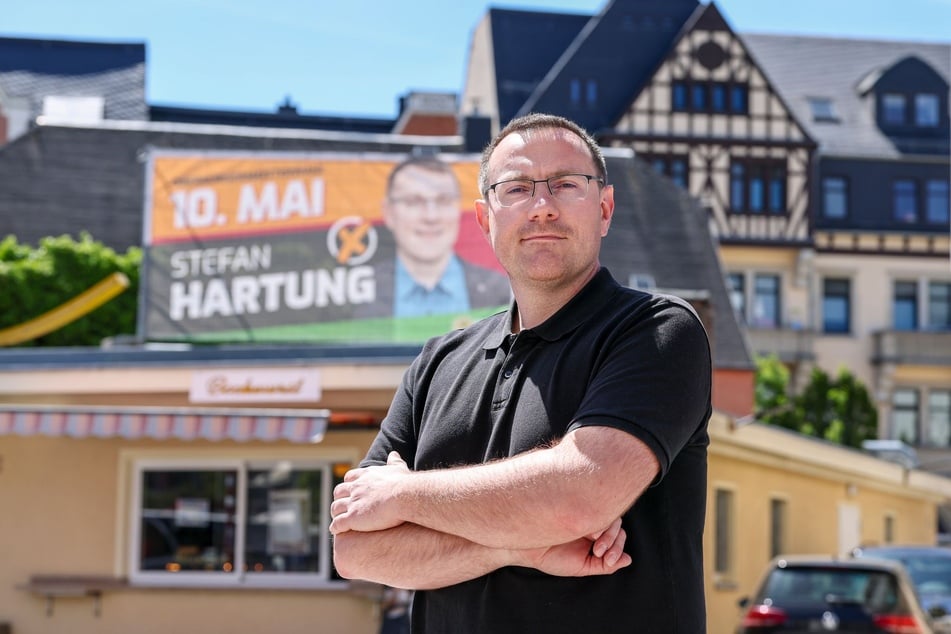 Für Stefan Hartung war der Postplatz in Aue ein zentrales Wahlthema. Er sprach immer wieder die Gewaltvorfälle an, ging damit auf Wählerfang.