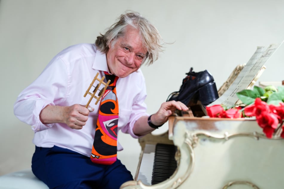 Helge Schneider (69) ist am Sonntag zu Gast in Plauen.