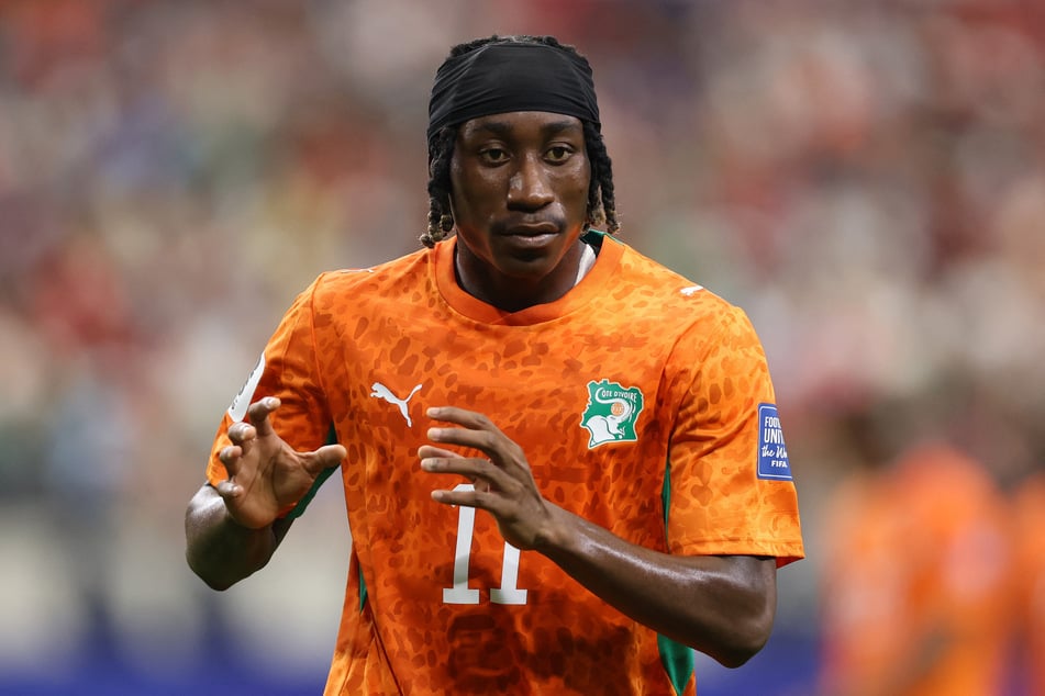 RB Leipzigs Yan Diomande (19) sieht sich in der kommenden Saison eigentlich bei einem anderen Klub. Mal schauen, ob das noch zu Problemen führt.