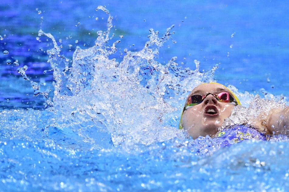 Medizinischer Notfall bei Olympia! Schwimmerin am Beckenrand beatmet